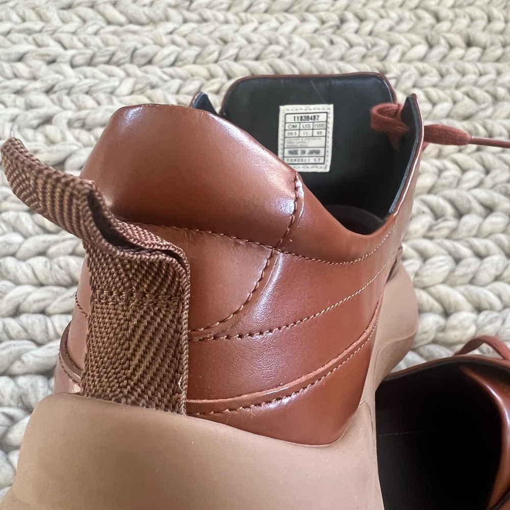 Brown/Caravan Onitsuka Wigurve (Never Worn)